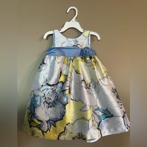 Cherokee 2t dress